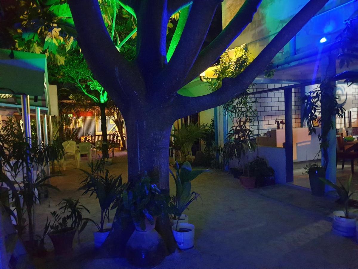 Hotel Maafushi View Exteriér fotografie